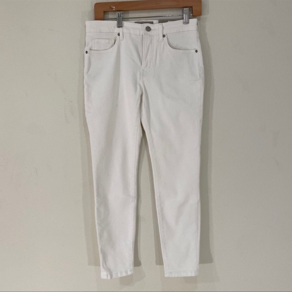 EverLane White Mid-Rise Skinny Jeans New With Tags, Size- 28